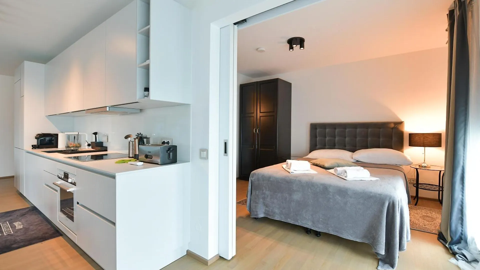 Julius 24 - Duplex Apartment 5 Mins To City Center Vienna